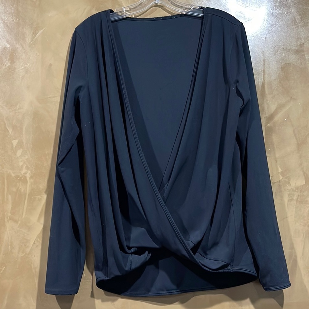 Sz 12? lululemon deep Vneck Long Sleeve